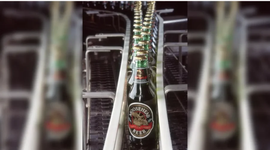 Moosehead Breweries to retire beer bottles