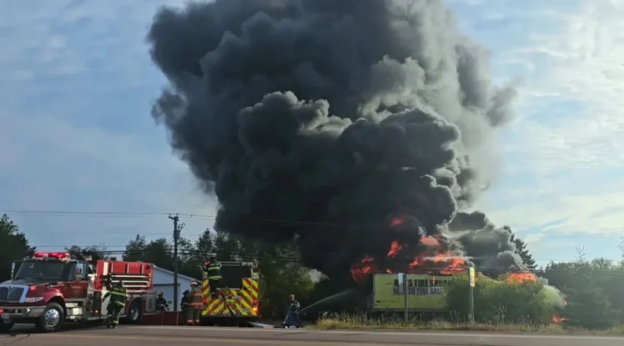 Trailers full of tires go up in smoke near Moncton