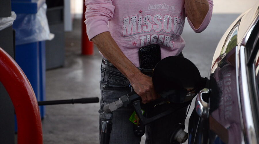 Increases at N.B. gas pumps this week