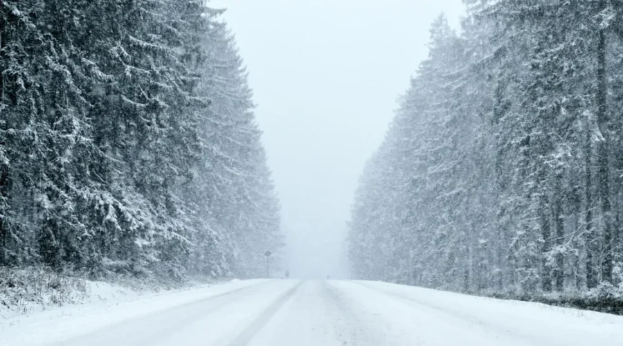 Cold warning ended, significant snowfall continues in N.B.