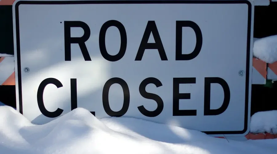Lane closure on Main Street