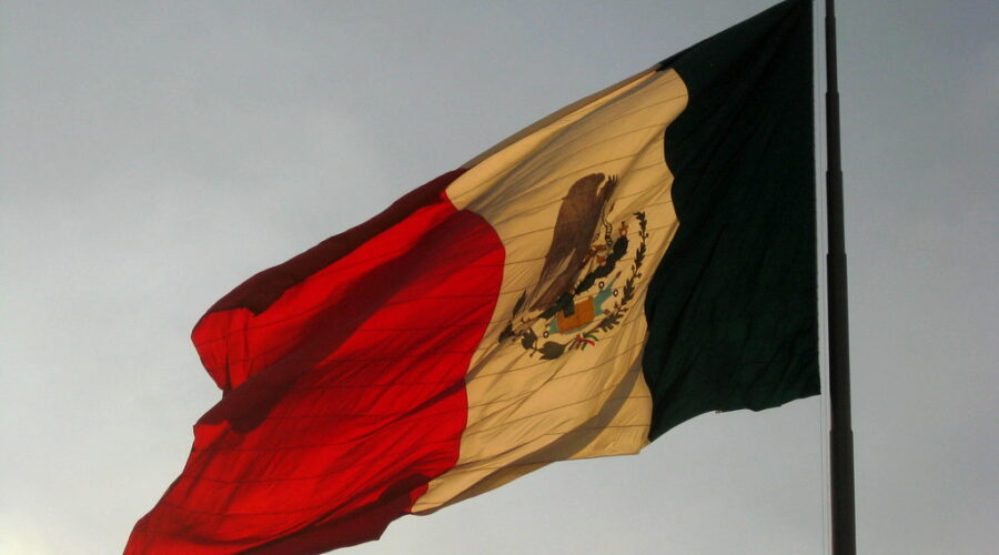 Canadians in Mexico urged to register with government as unrest continues