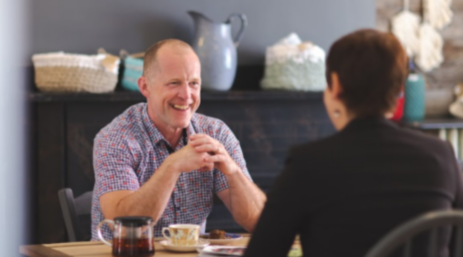 Acknowledgement versus praise – and why it matters