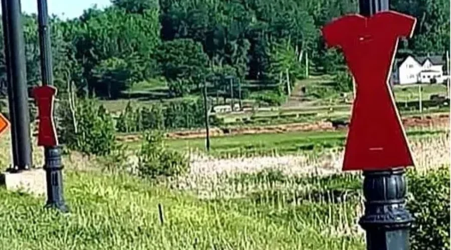 Honouring victims on Red Dress Day