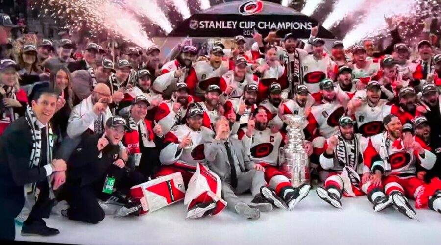 Former Mooseheads star Nik Ehlers wins Stanley Cup