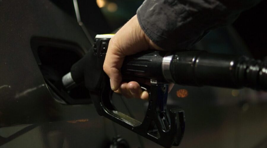 Fuel prices fall again in N.B.